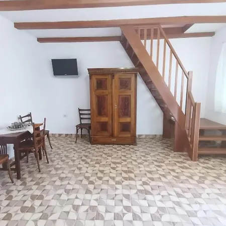 La Nera Sasca Romana